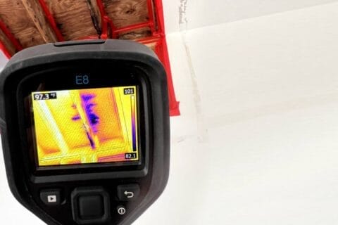 Thermal heat tool detecting cold spot in ceiling